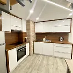 Jungle Loft - Central/free Parking アパート *